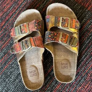 NWT Muk luk slip on shoes! Never wore